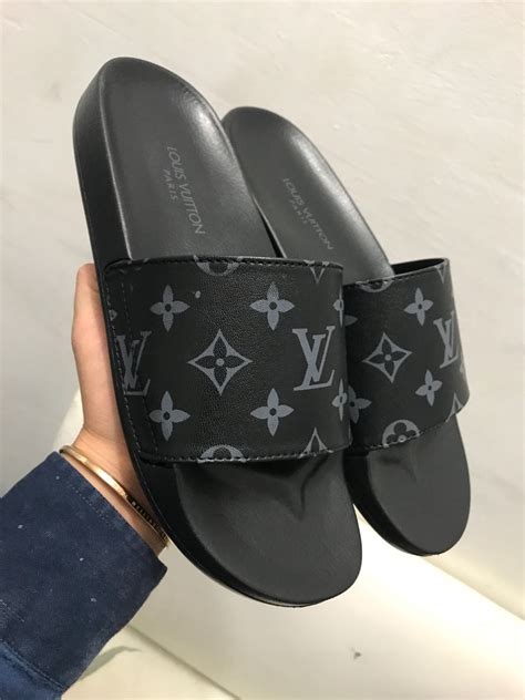 sandalias louis vuitton.